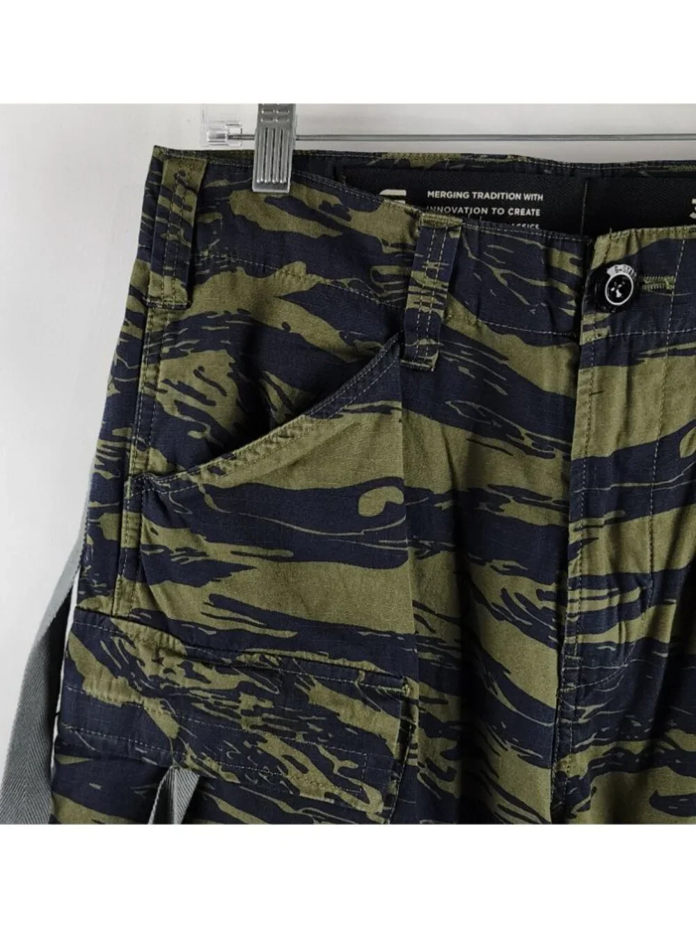 G Star RAW Pants Mens 30x32 Tiger Camo 3D Tapered Cargo 2.0 Vintage Ripstop NWT
